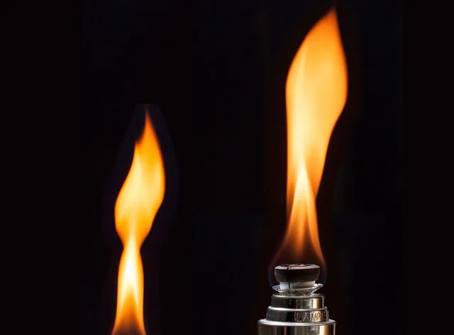 lamp, flame, flames, yellow, room fragrance, air improvement, burn, fire, hot, metal. Work process experiments